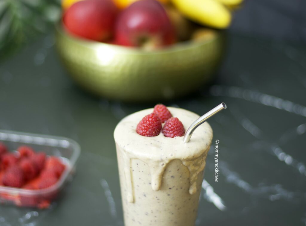 Healthy Smoothie for Kids power packed smoothie